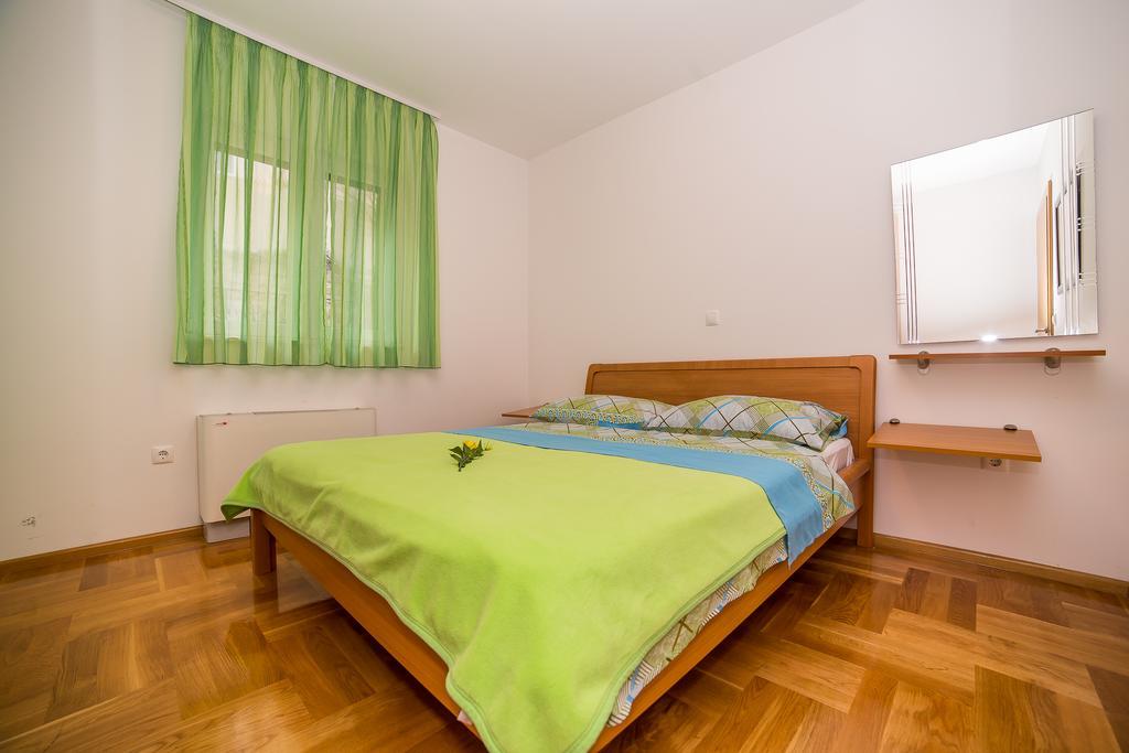 Apartments Kristina Макарска Номер фото